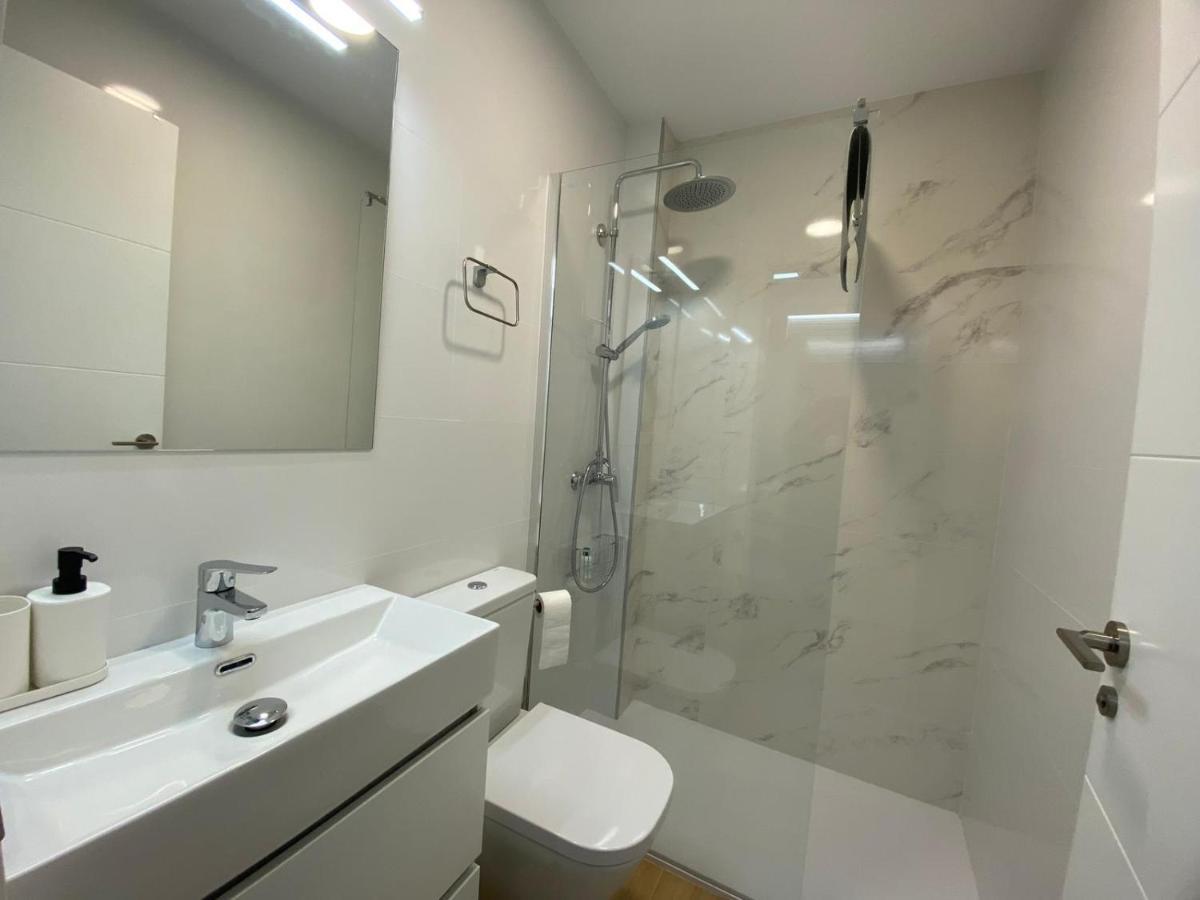 Lovely Private Suite Center Малага Экстерьер фото